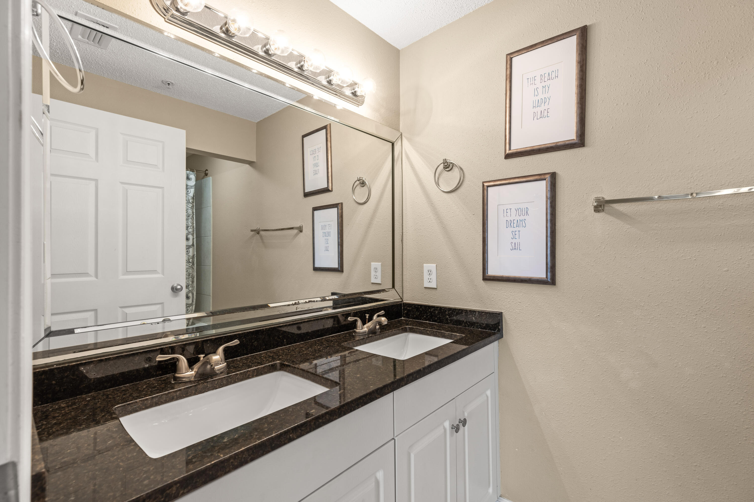 MAJESTIC SUN - Residential