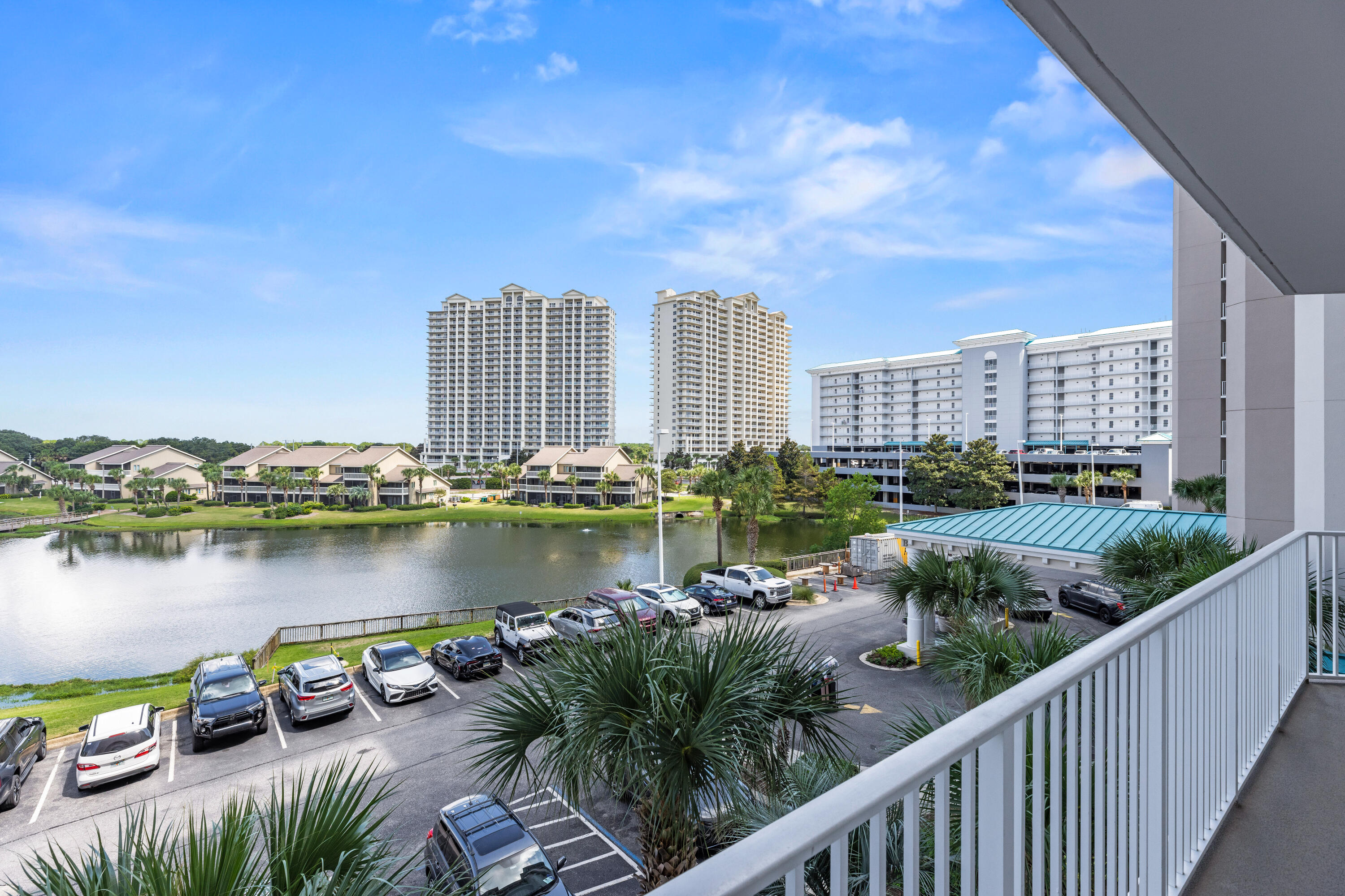 MAJESTIC SUN - Residential