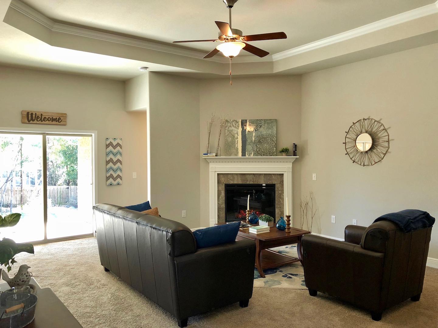 FOX VALLEY - Residential