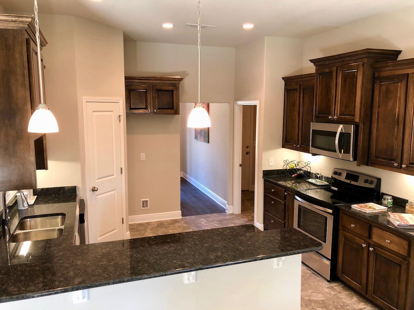 FOX VALLEY - Residential