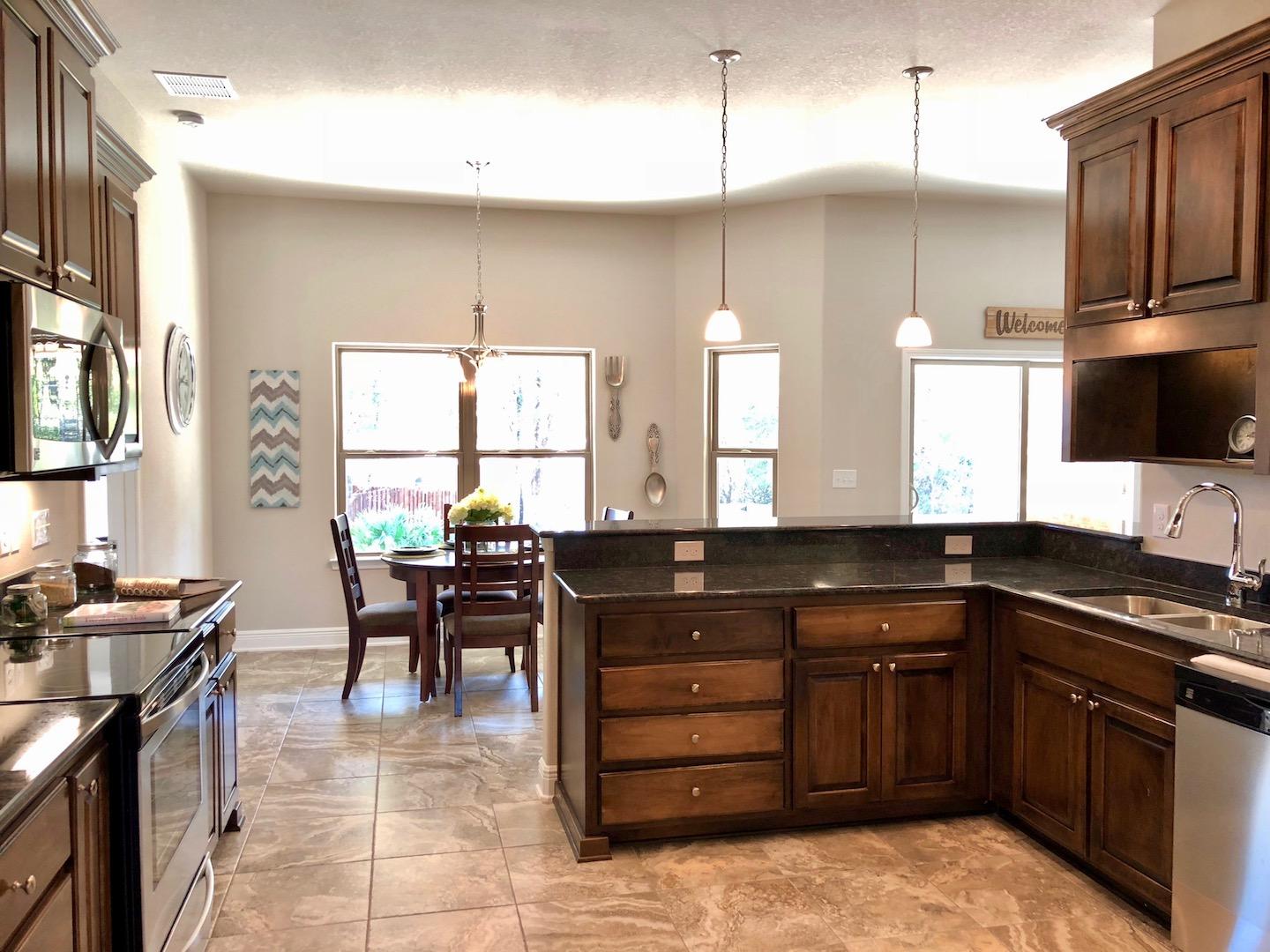 FOX VALLEY - Residential