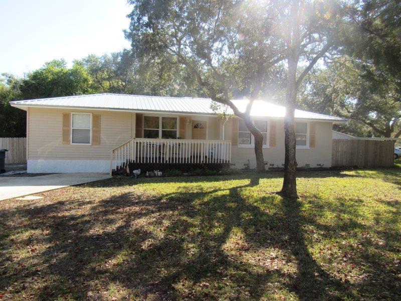 Garnier Beach - Residential