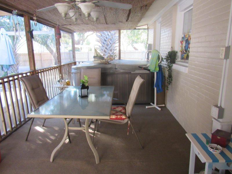 Garnier Beach - Residential