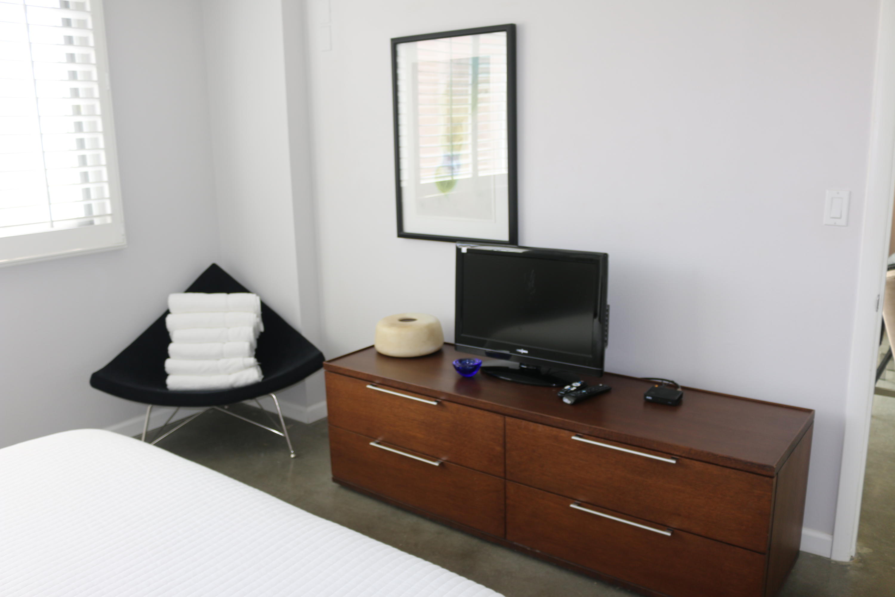 ISLANDER CONDO PH 2 - Residential