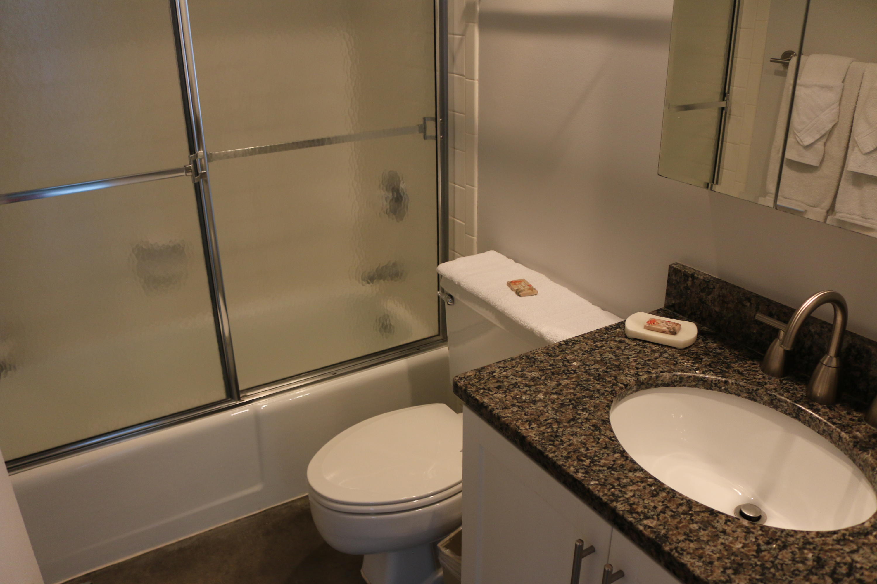 ISLANDER CONDO PH 2 - Residential