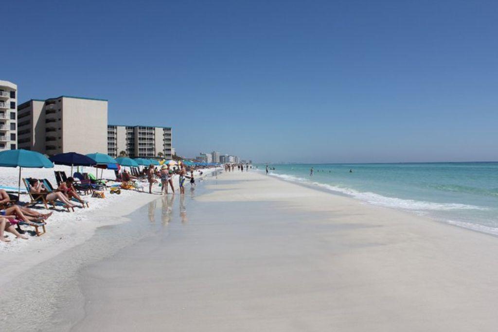 ISLANDER CONDO PH 2 - Residential