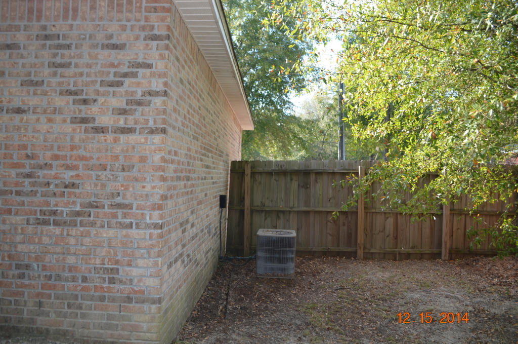 AUBURN ACRES - Residential