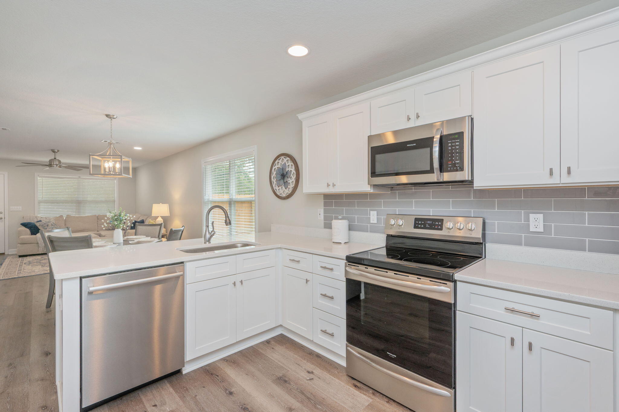 ADAMS POWELL S/D - Residential