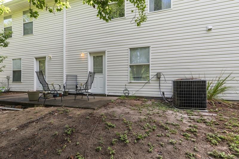 QUAIL LAKE - Residential