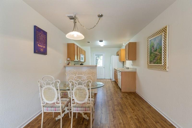 QUAIL LAKE - Residential