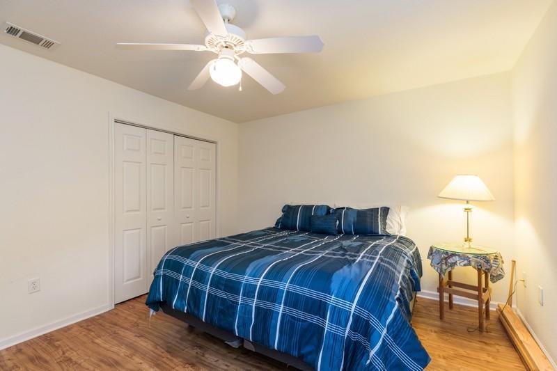 QUAIL LAKE - Residential