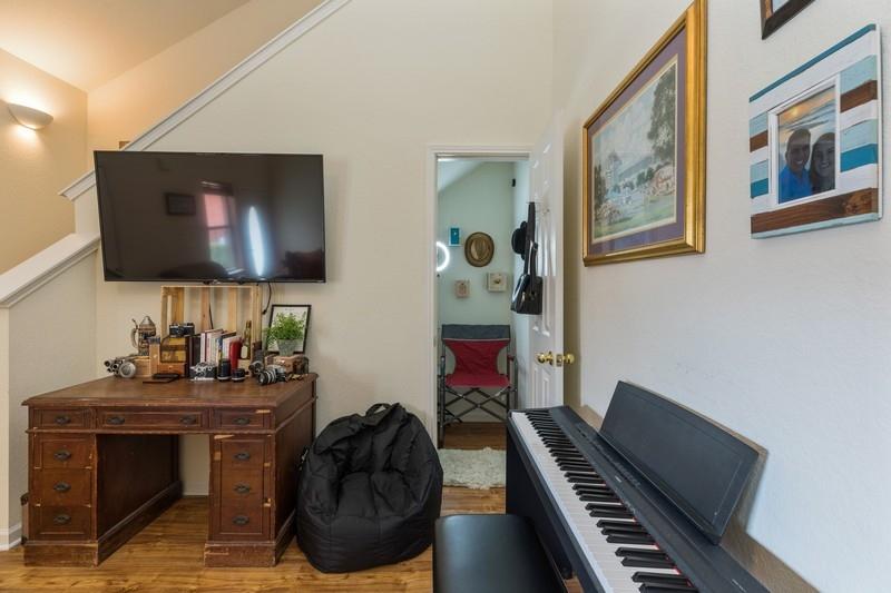 QUAIL LAKE - Residential