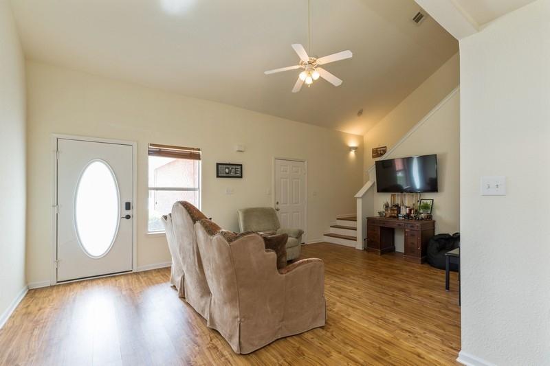 QUAIL LAKE - Residential