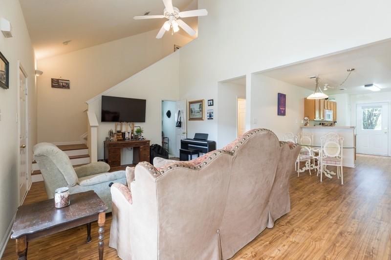 QUAIL LAKE - Residential