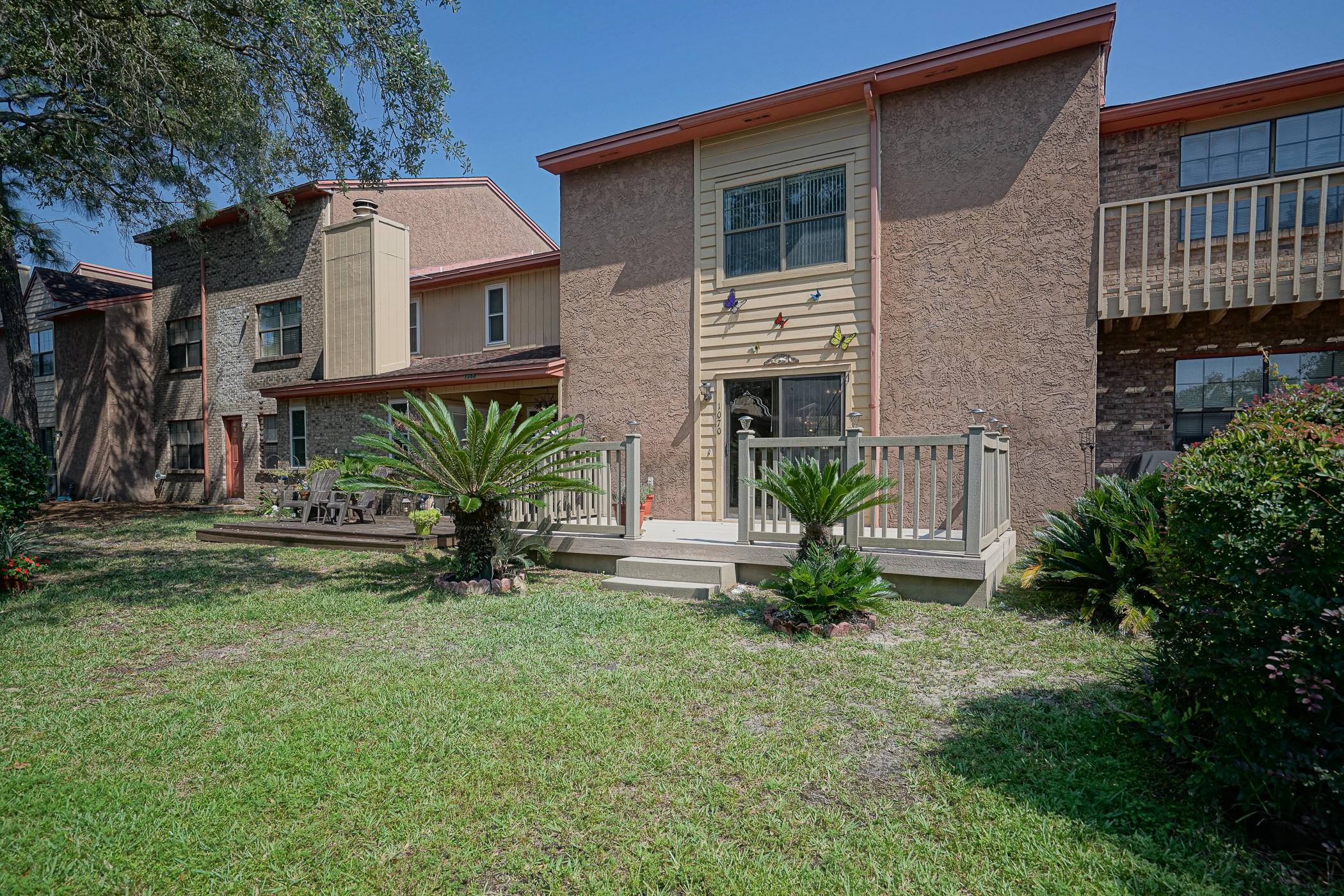 Great location just minutes to Eglin Air Force Base and a short drive to the beautiful beach on Okaloosa Island. This townhome lives more like a home with 3 bedrooms and a 2 car garage. All the rooms are spacious with good natural light. Enjoy the beautiful grounds with large shade trees from the 10x20 deck off the living area. Community pool is very convenient but not right outside your door. Newer stove and AO Smith hot water heater. HVAC interior unit was manufactured in 2015 and exterior compressor was manufactured in 2016. Private entry court welcomes you home. Don't miss out on this well maintained property.