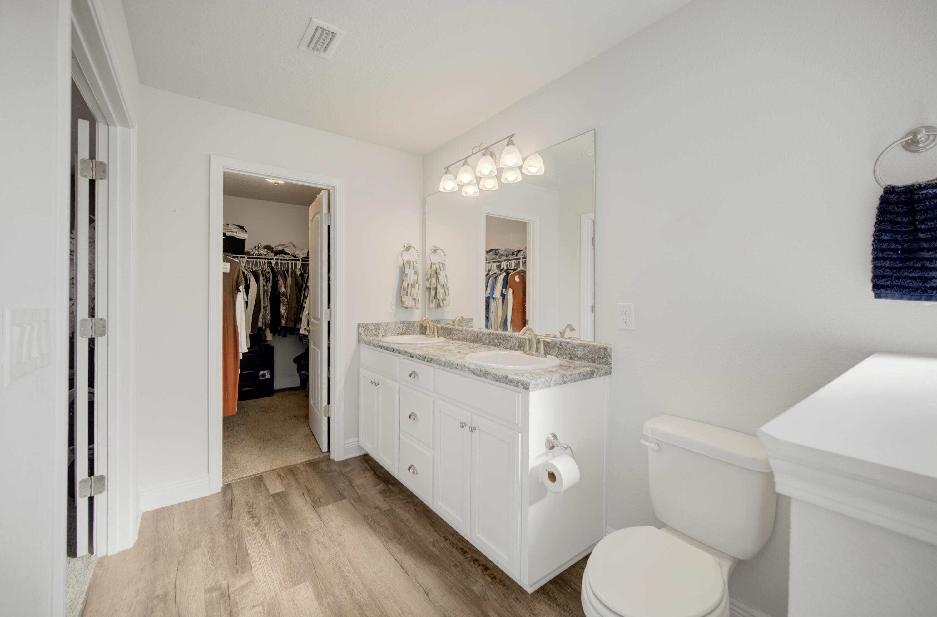 CHARLESTON PLACE - Residential