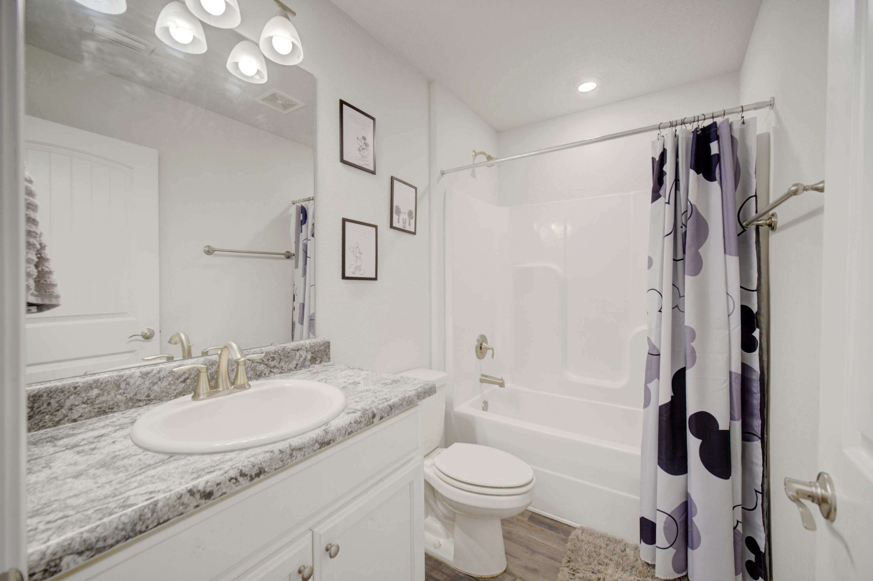 CHARLESTON PLACE - Residential