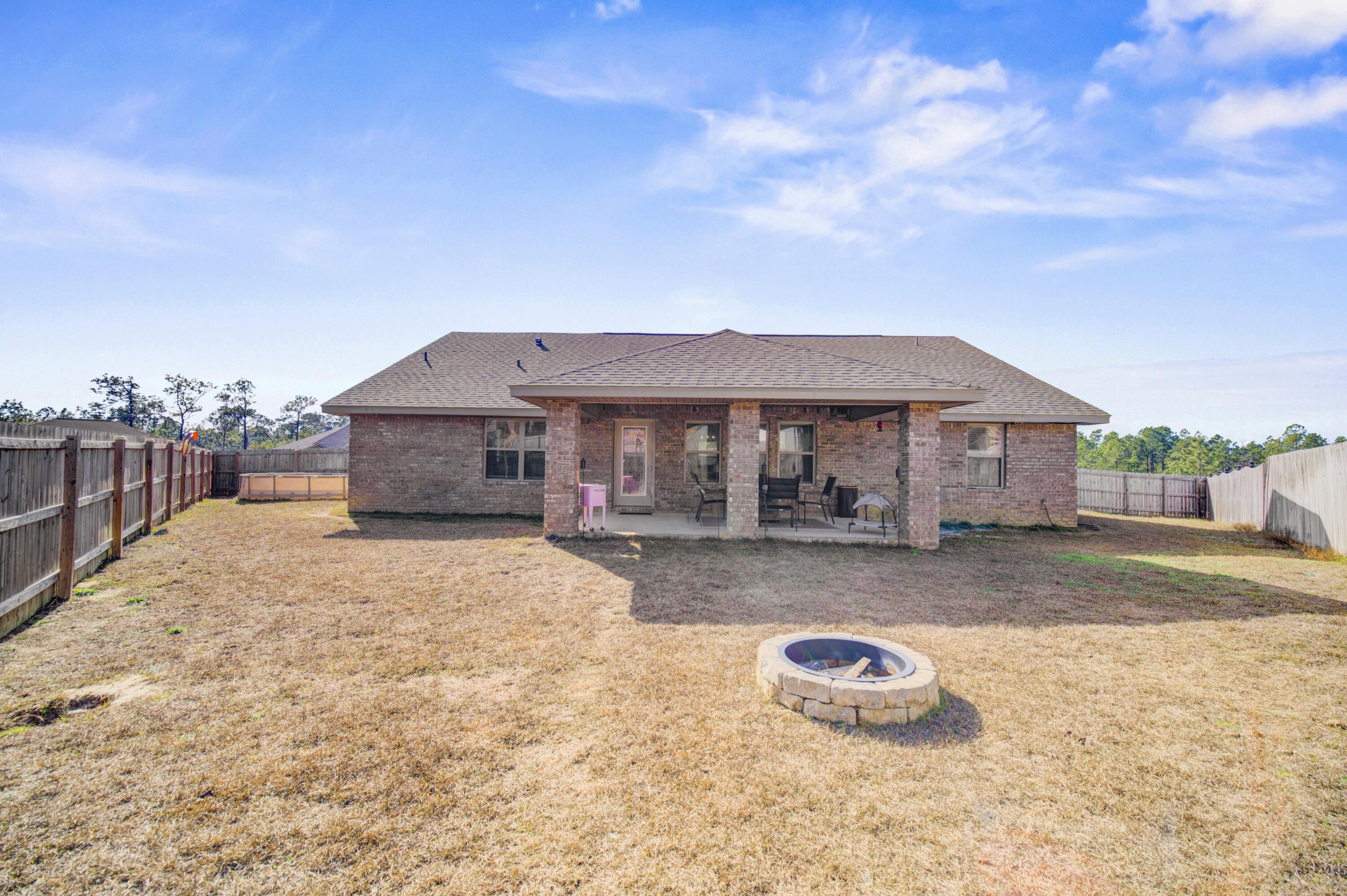 CHARLESTON PLACE - Residential