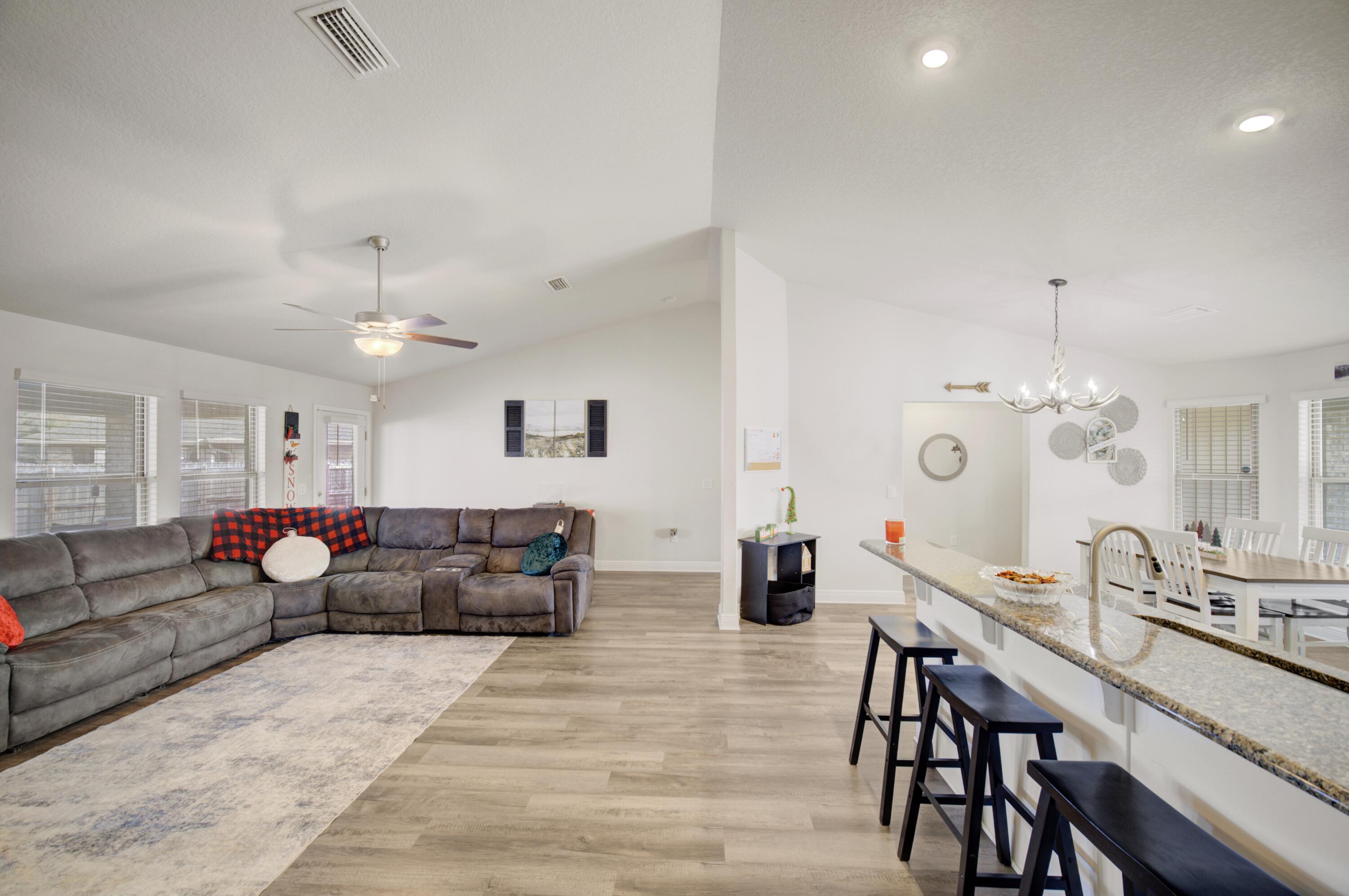 CHARLESTON PLACE - Residential