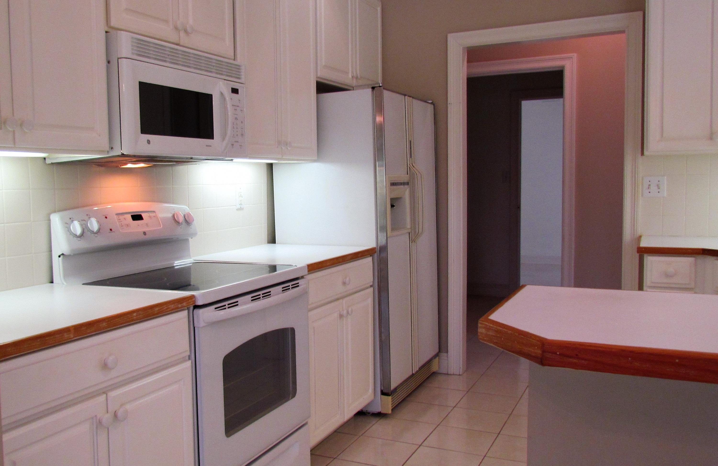 OAKMONT PLACE - Residential