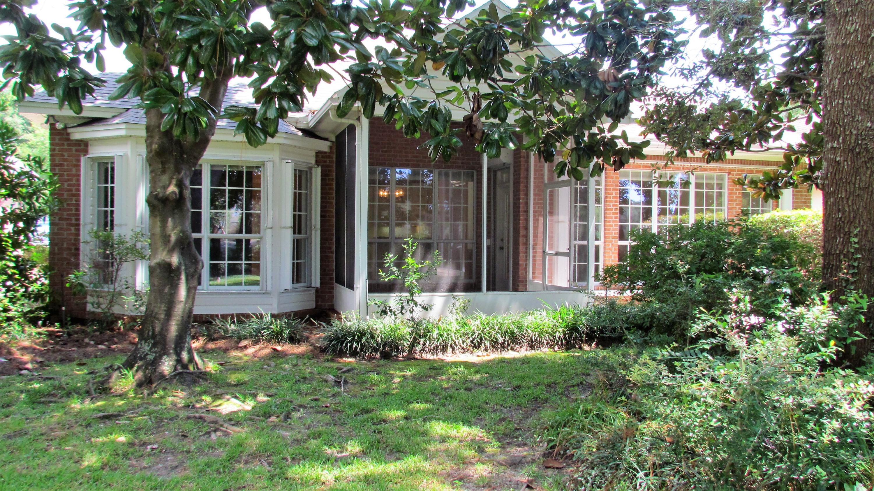 OAKMONT PLACE - Residential