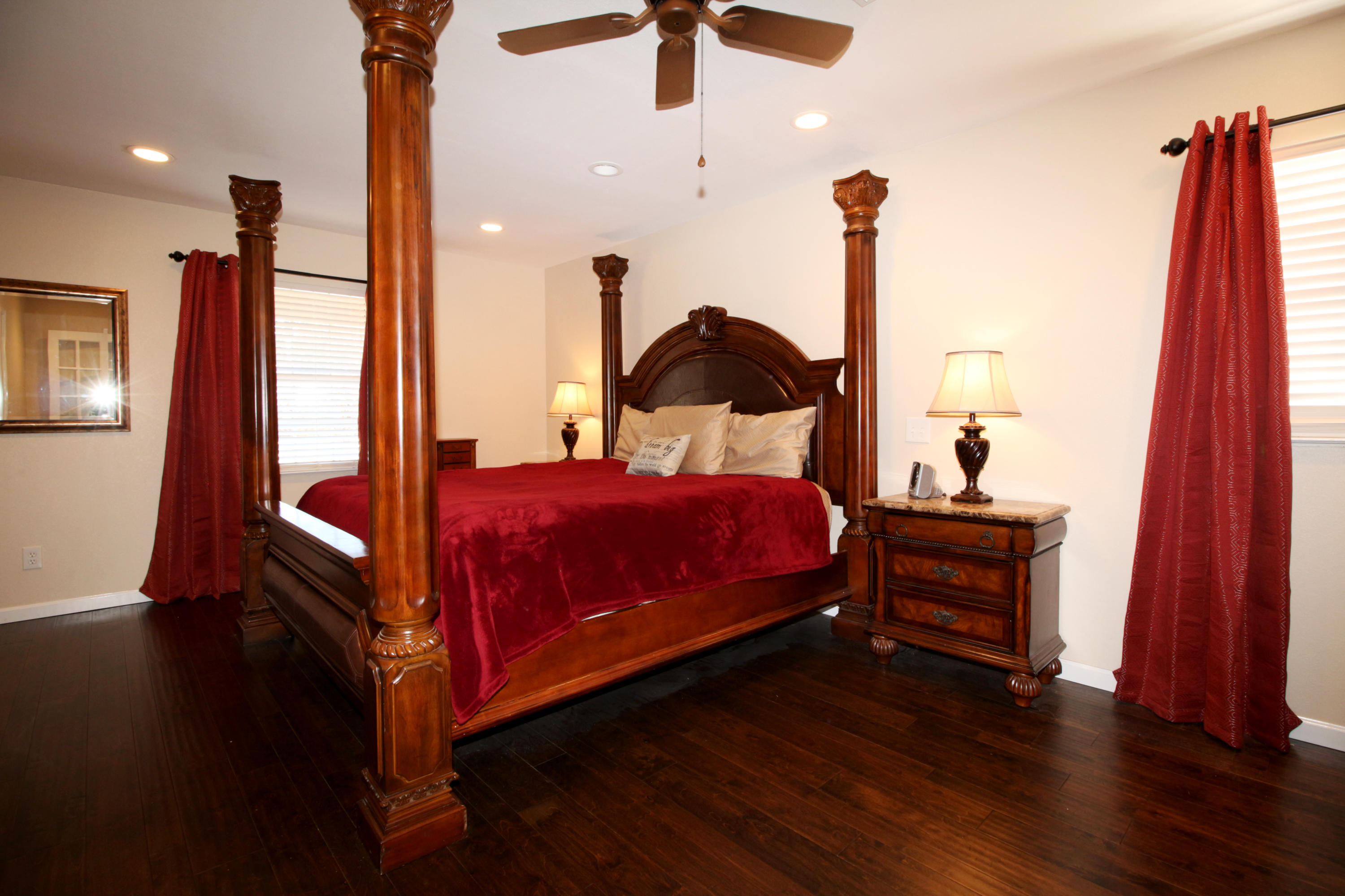 CAROL ANNE MANOR - Residential