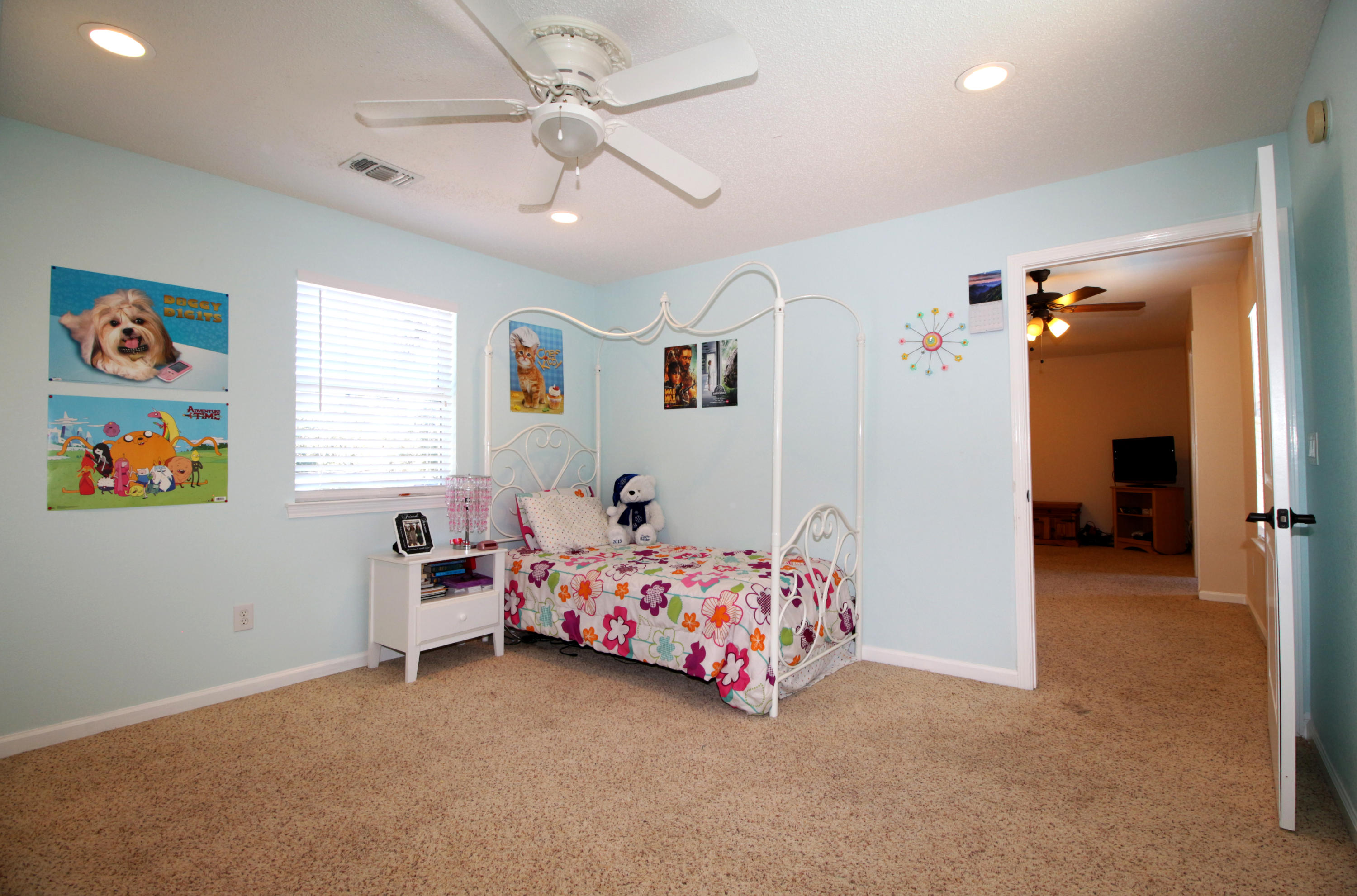 CAROL ANNE MANOR - Residential