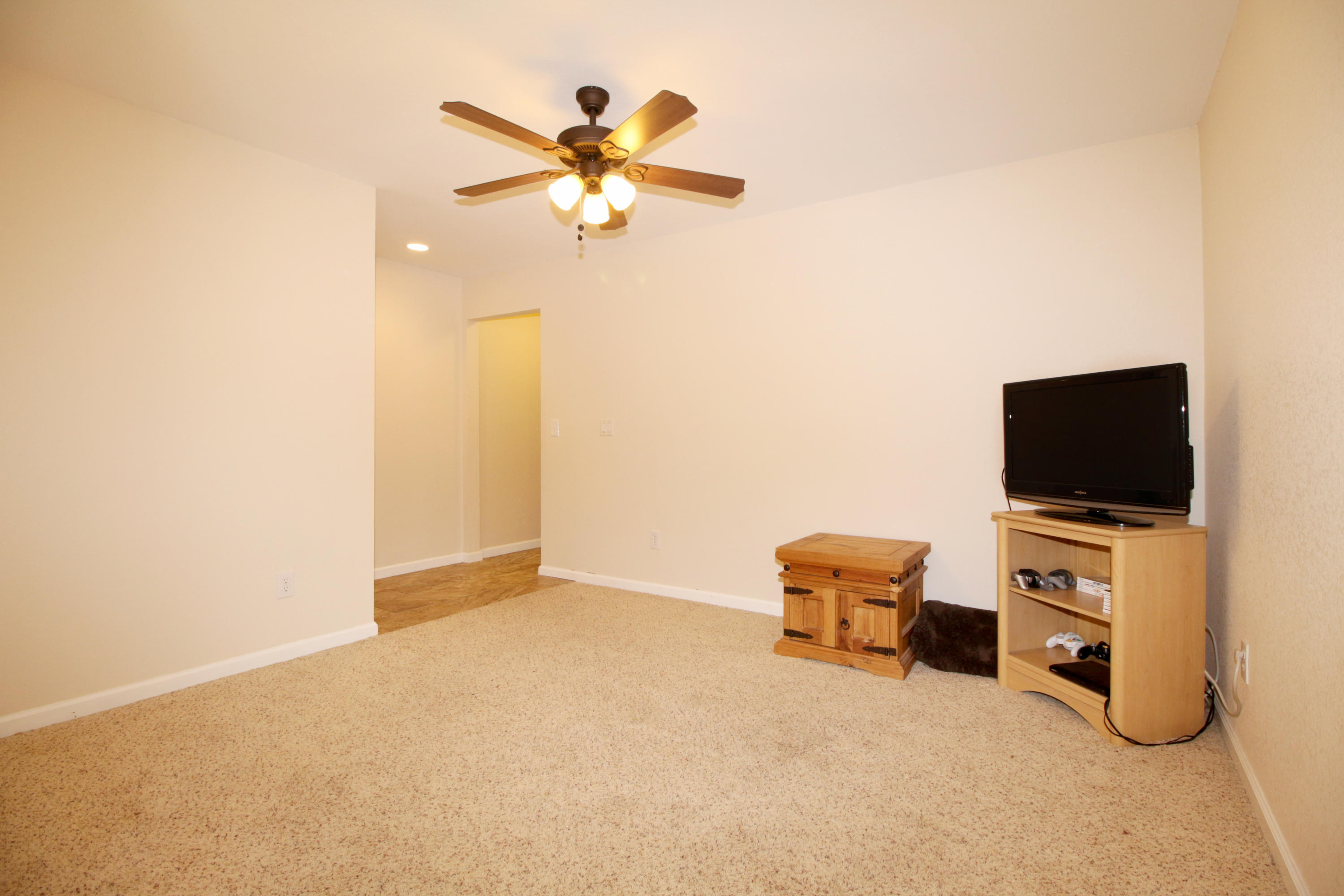 CAROL ANNE MANOR - Residential