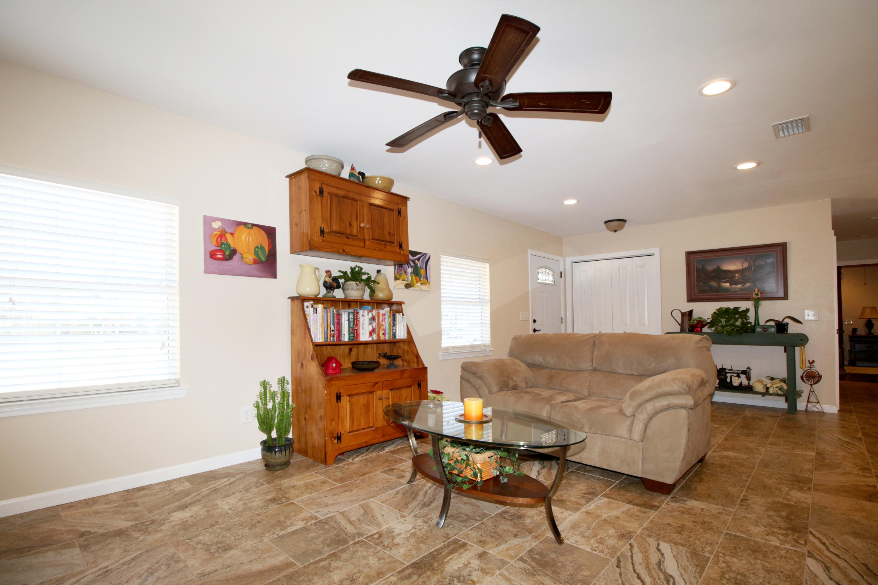 CAROL ANNE MANOR - Residential