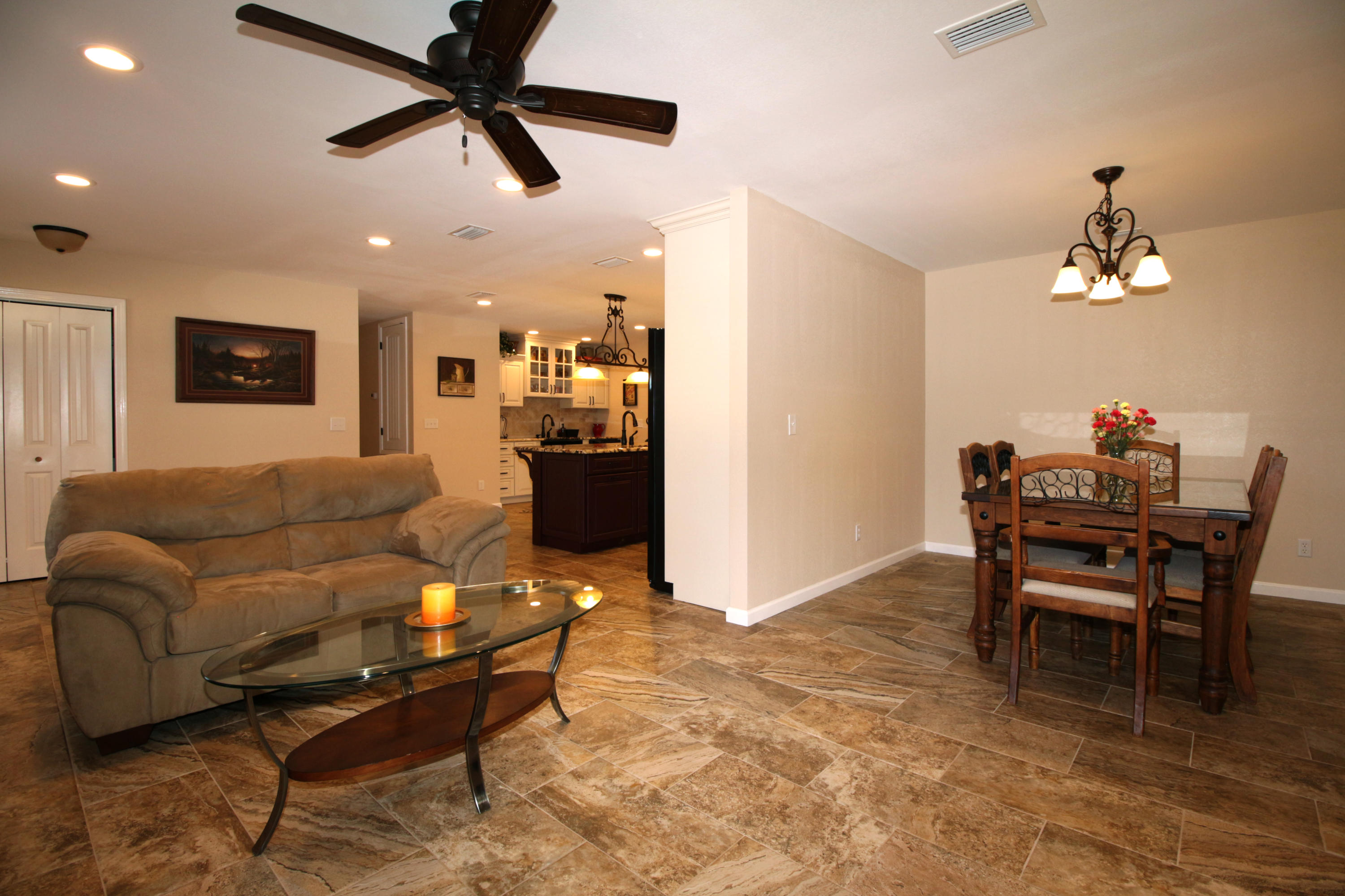 CAROL ANNE MANOR - Residential