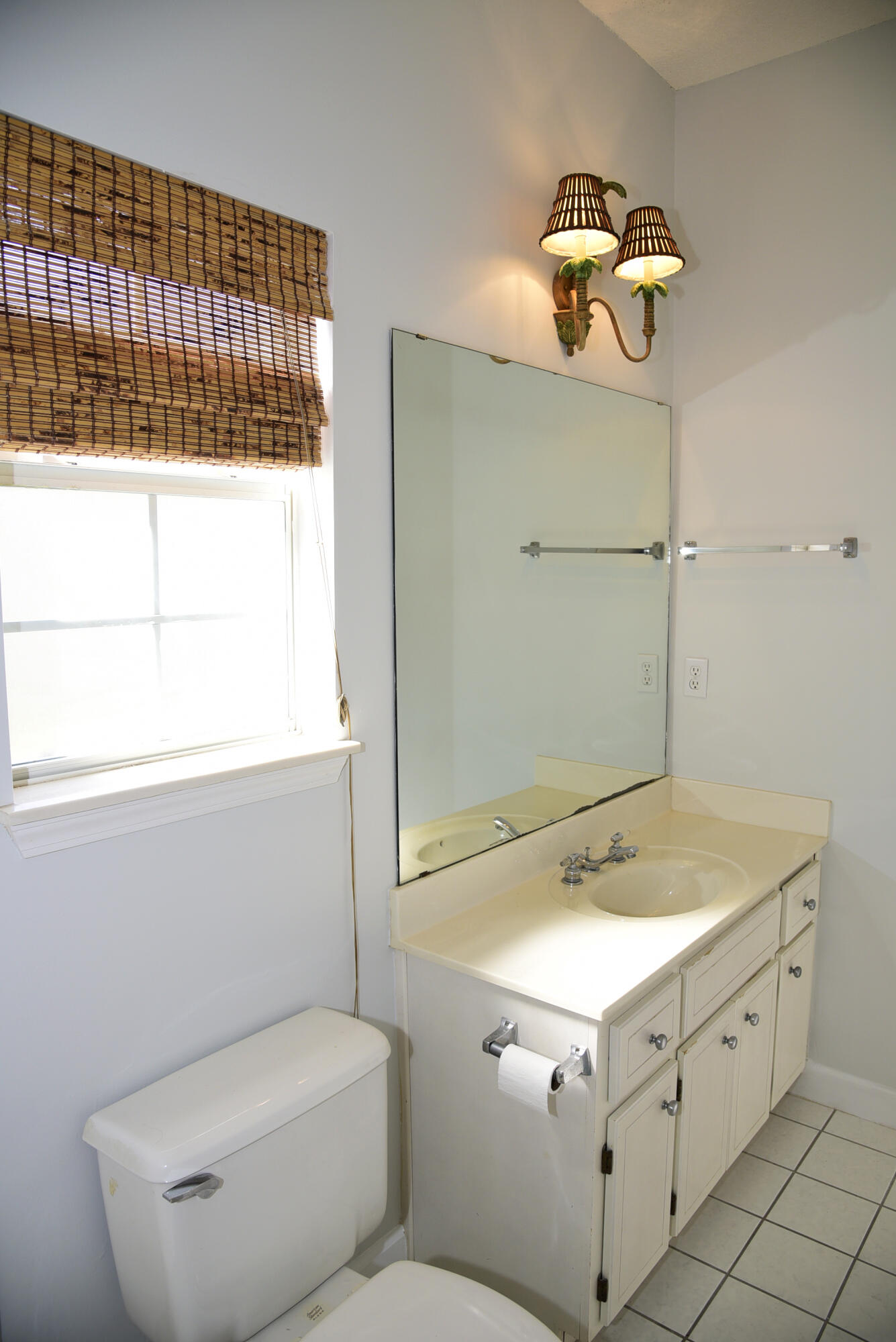 RIDGE WOOD - Residential Lease