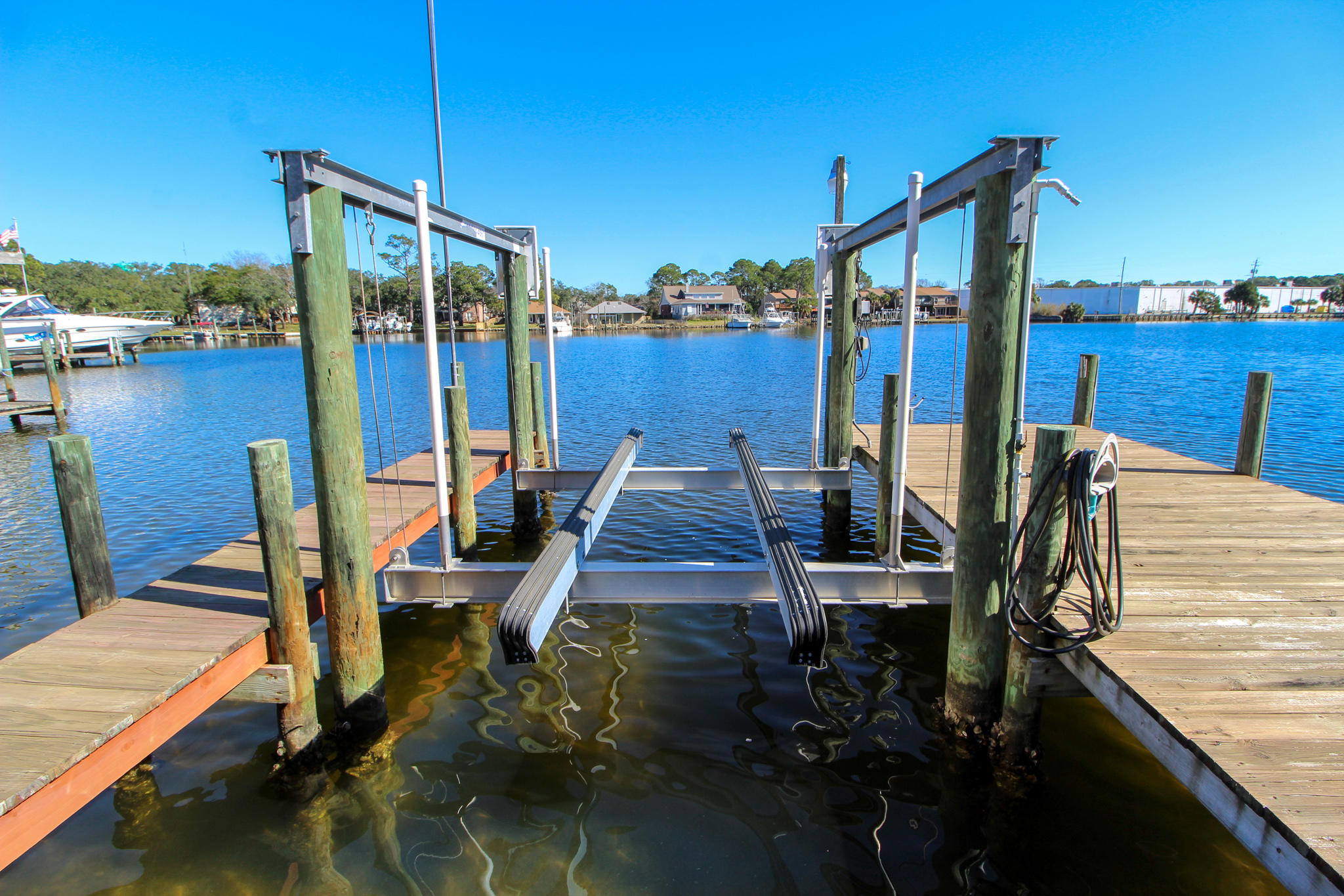 BELLA VISTA - Residential