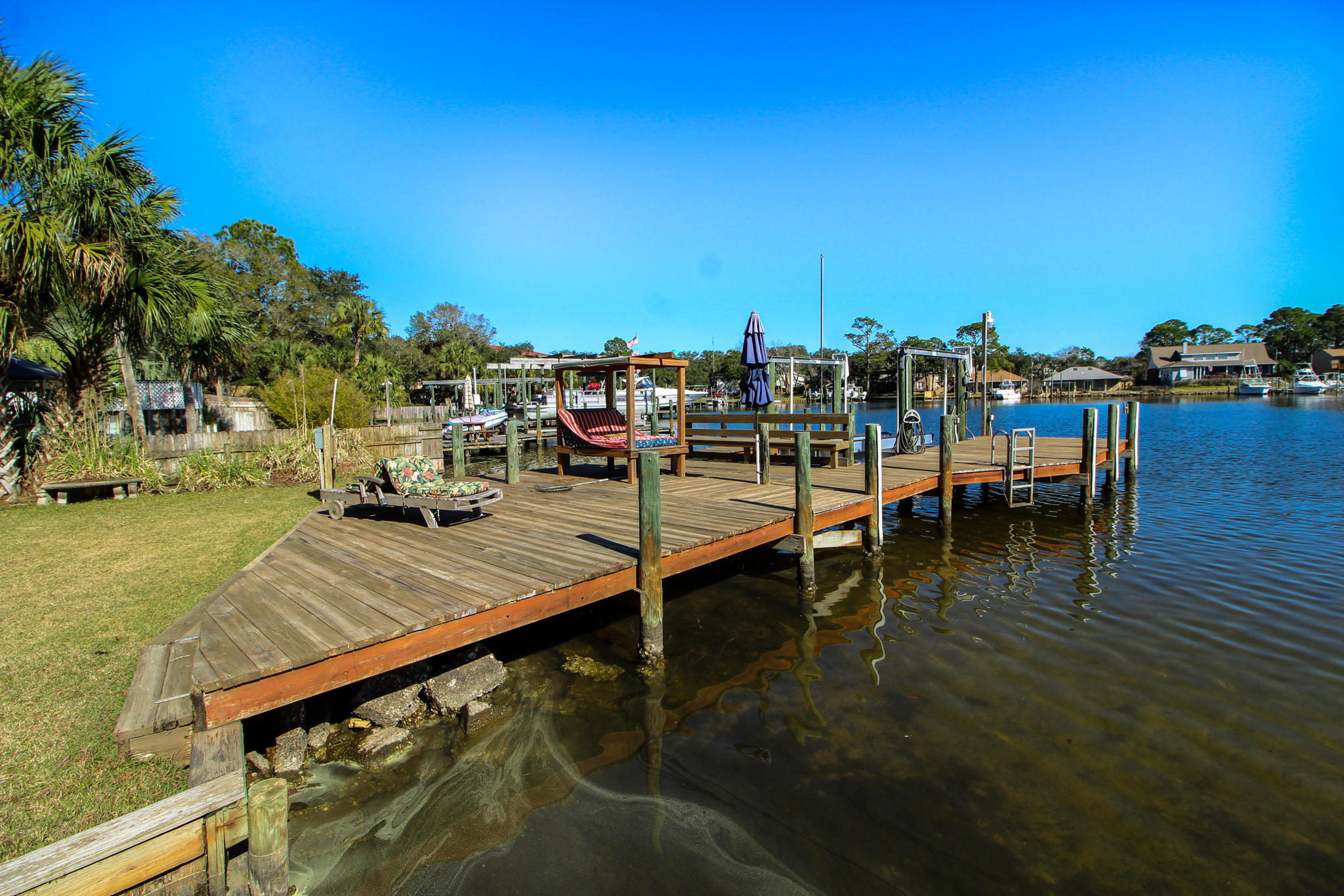 BELLA VISTA - Residential