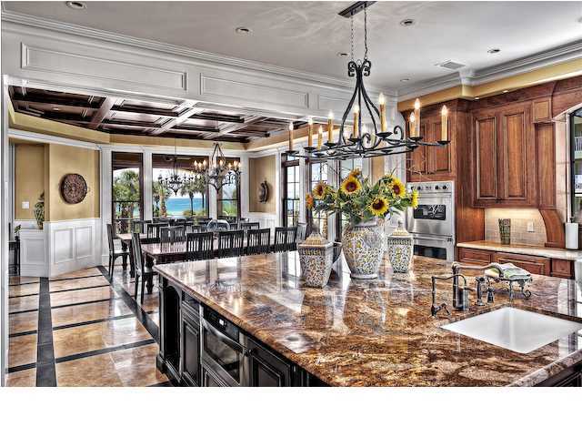 AVALON BEACH ESTATES - Residential