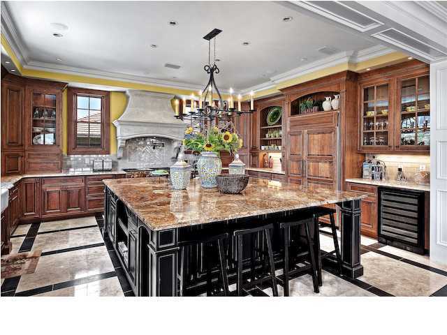 AVALON BEACH ESTATES - Residential