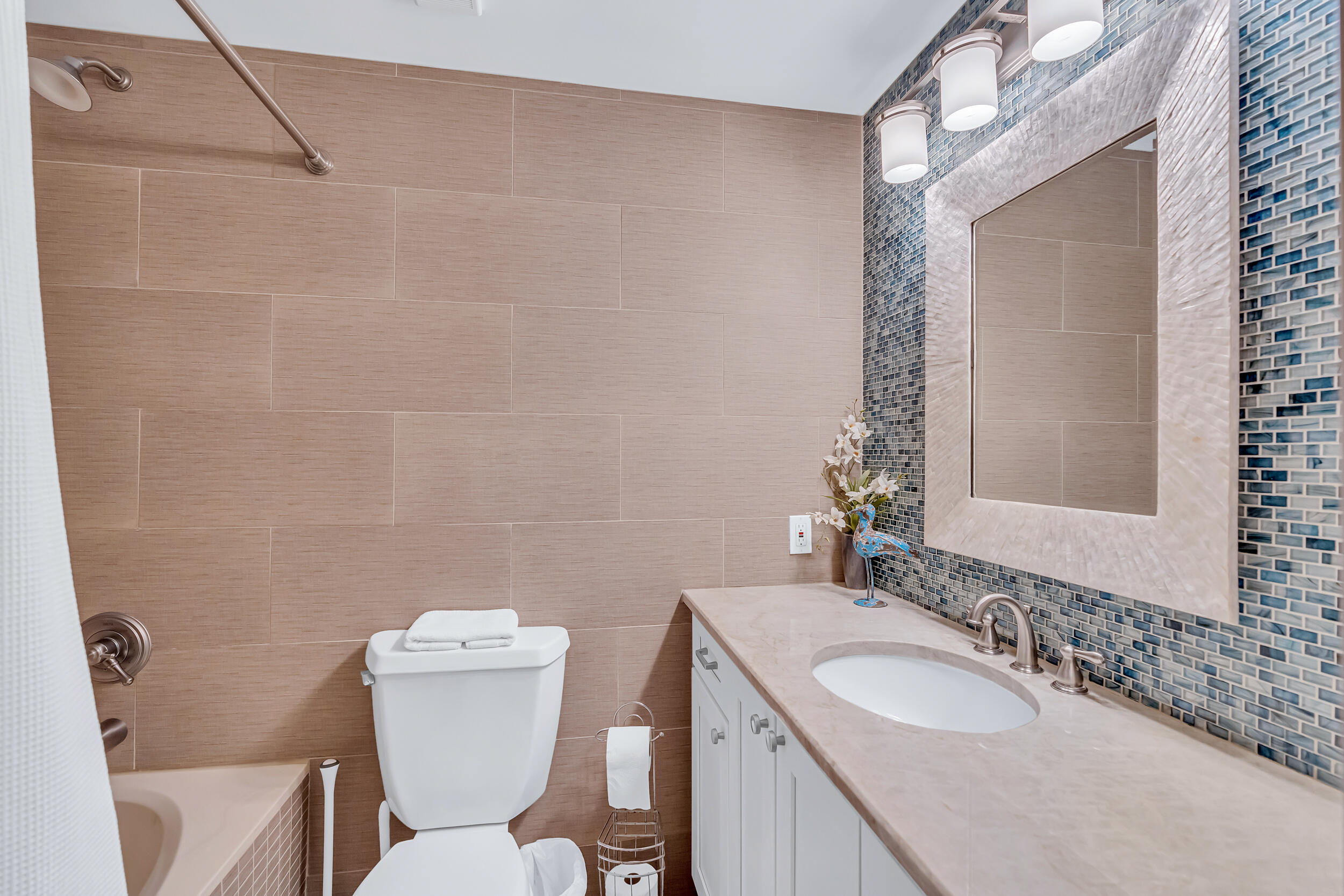 STERLING SANDS CONDO - Residential