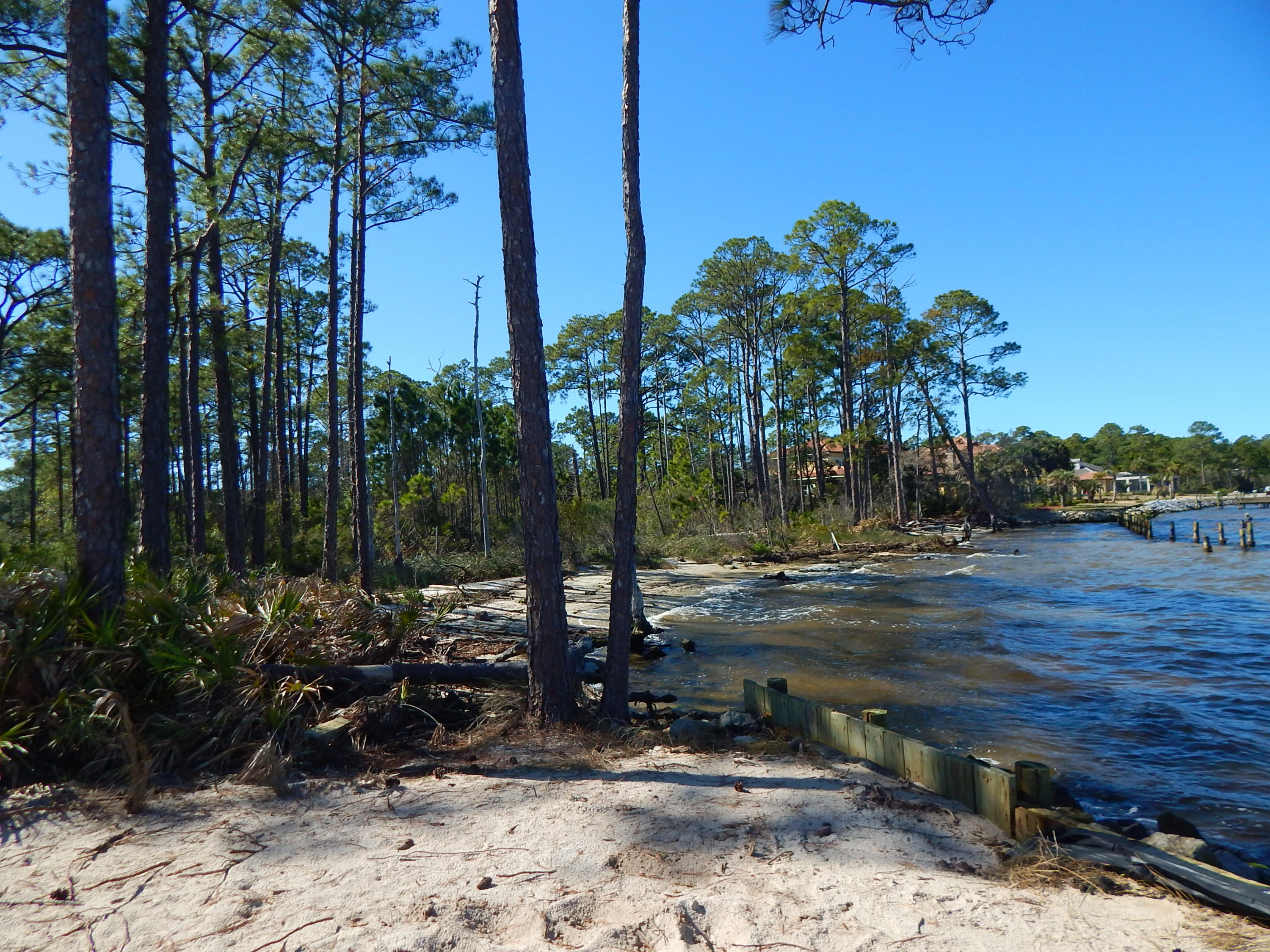 DRIFTWOOD ESTATES - Land