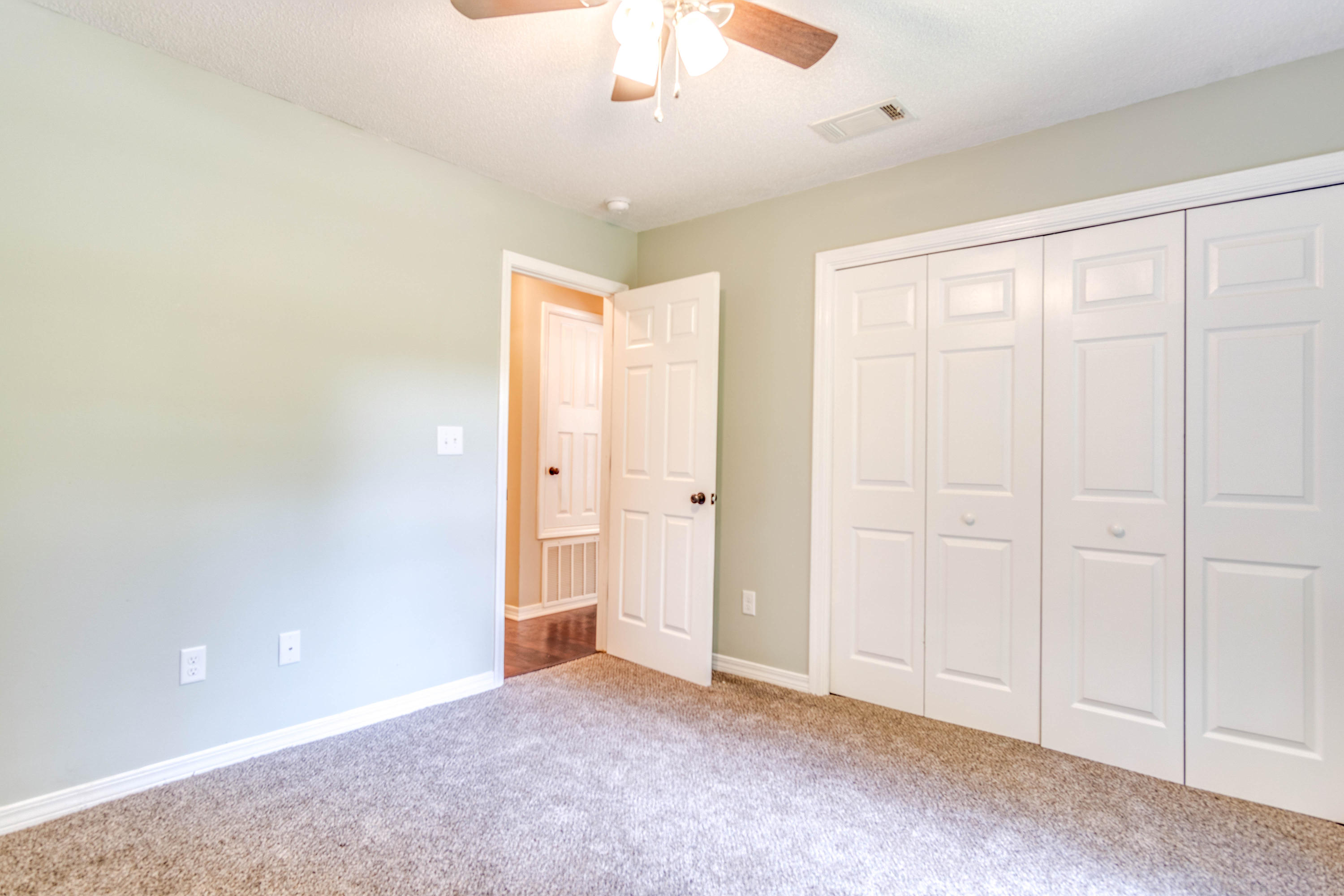 CRESTVIEW - Residential