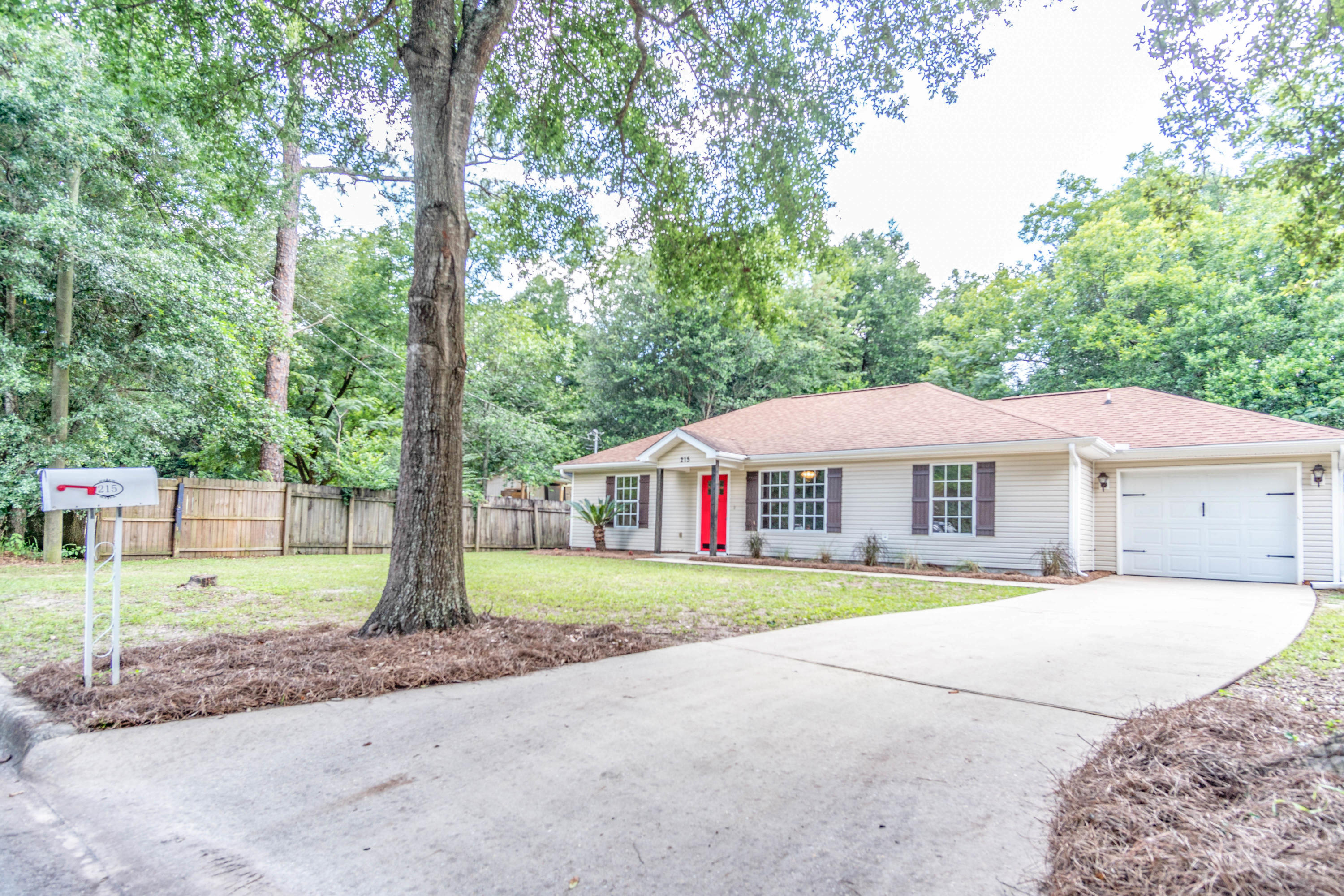 CRESTVIEW - Residential