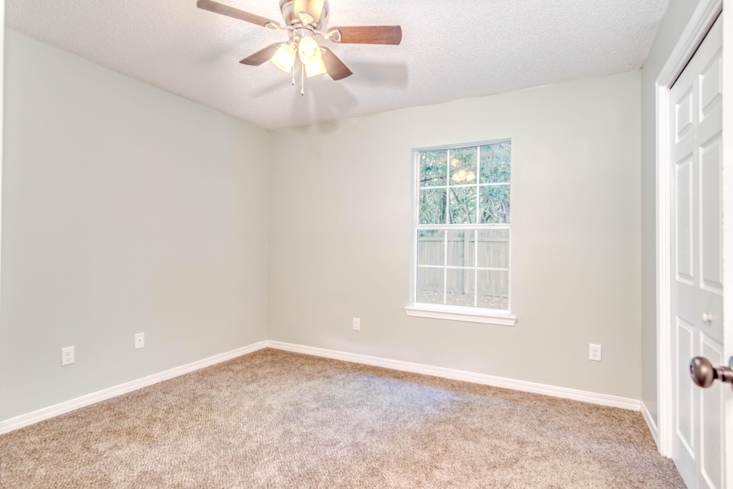 CRESTVIEW - Residential