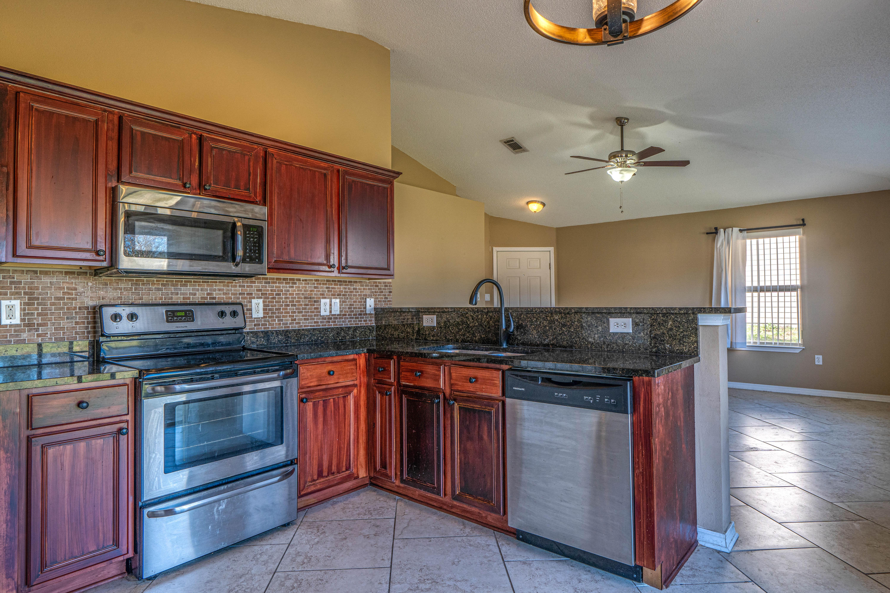 SOUTHWAY ESTATES 2ND ADDN - Residential