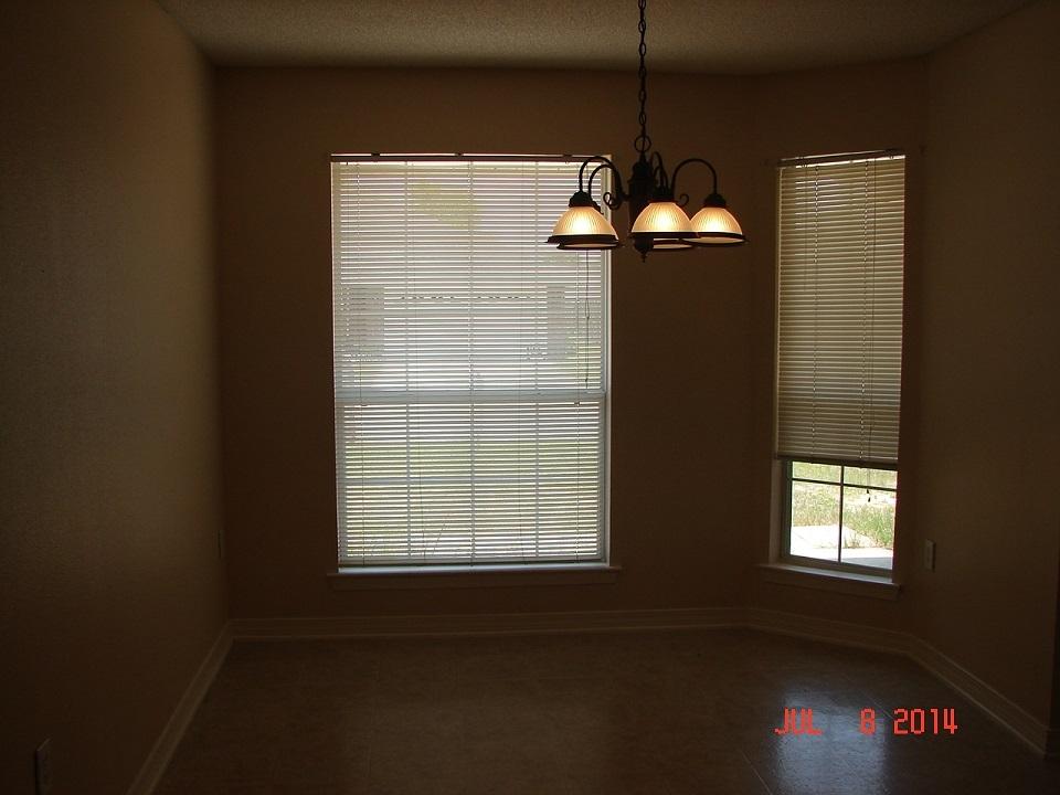 CREETWOOD PLACE - Residential Lease