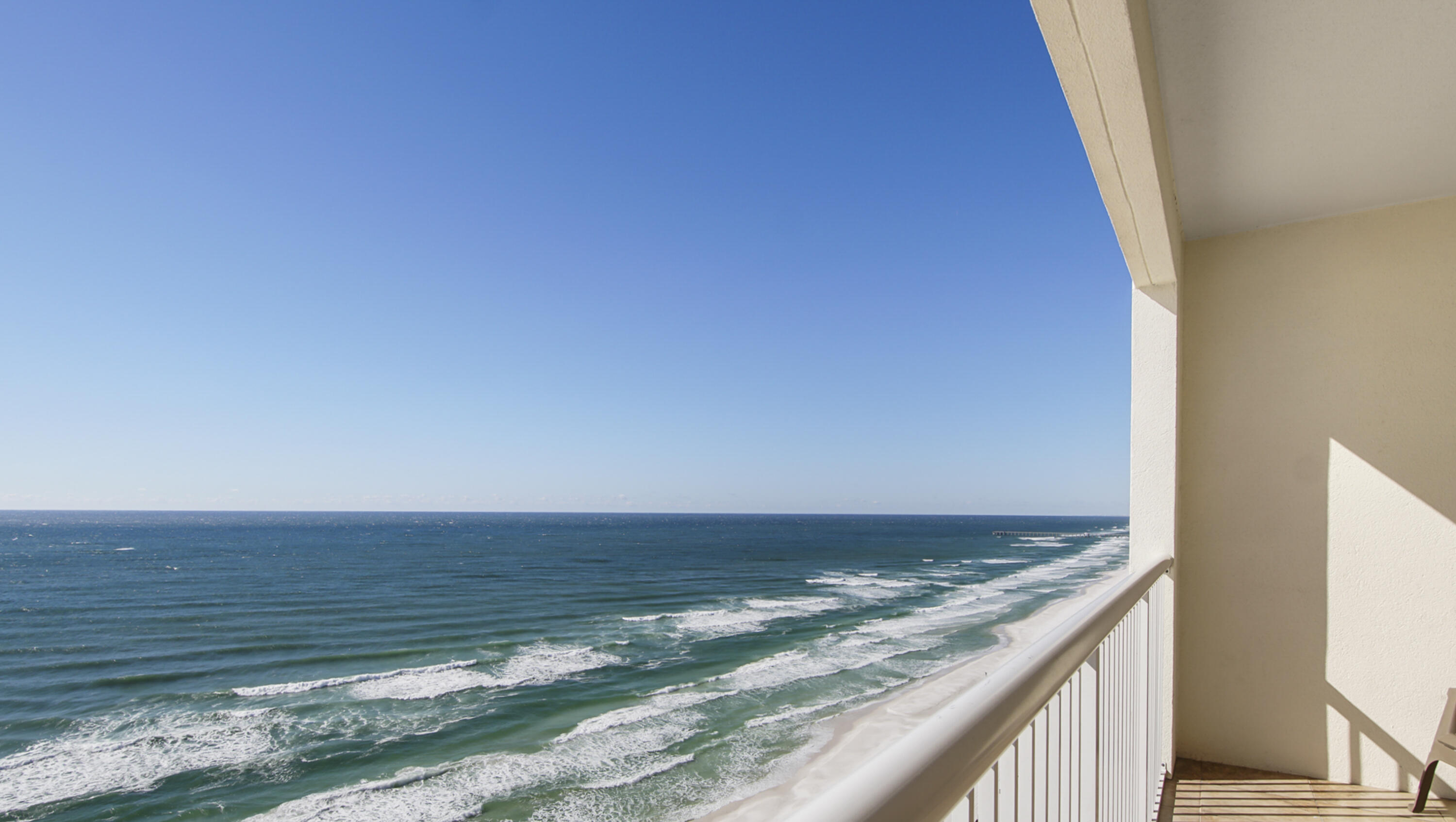 Majestic Beach Tower - Residential