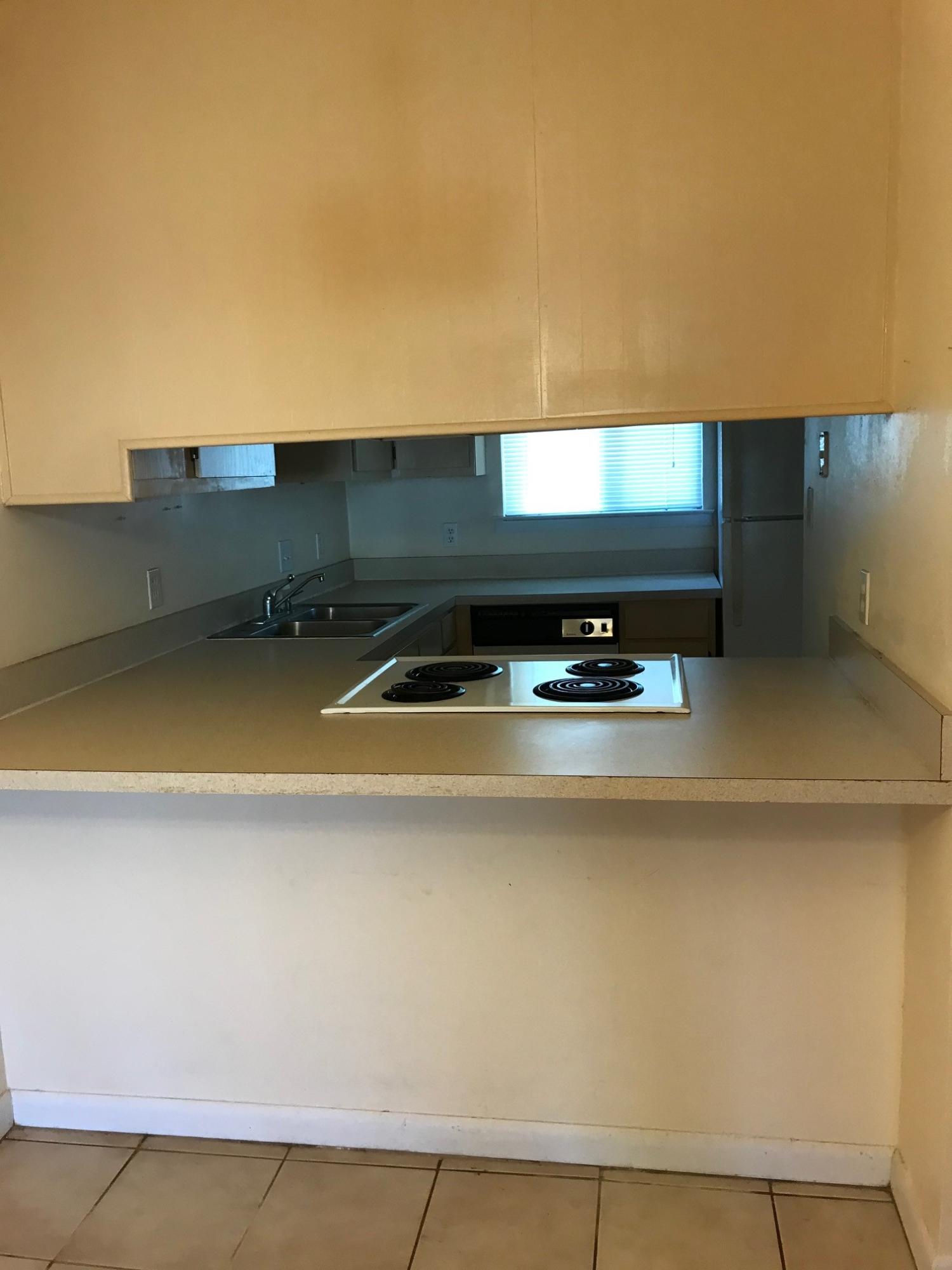 BIENVILLE SQUARE T/H - Residential