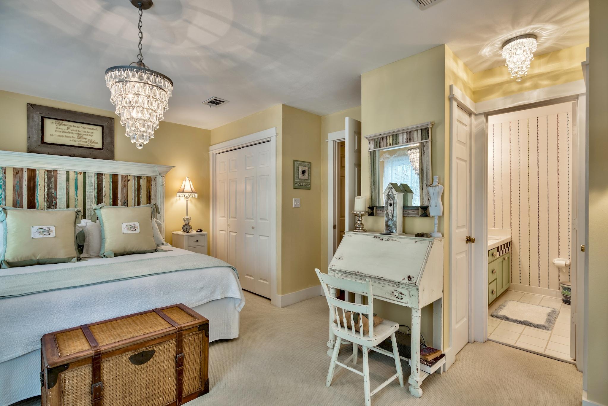 CALYPSO POINTE - Residential