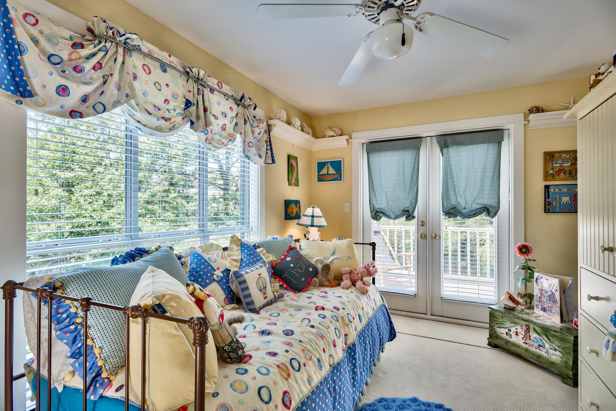 CALYPSO POINTE - Residential