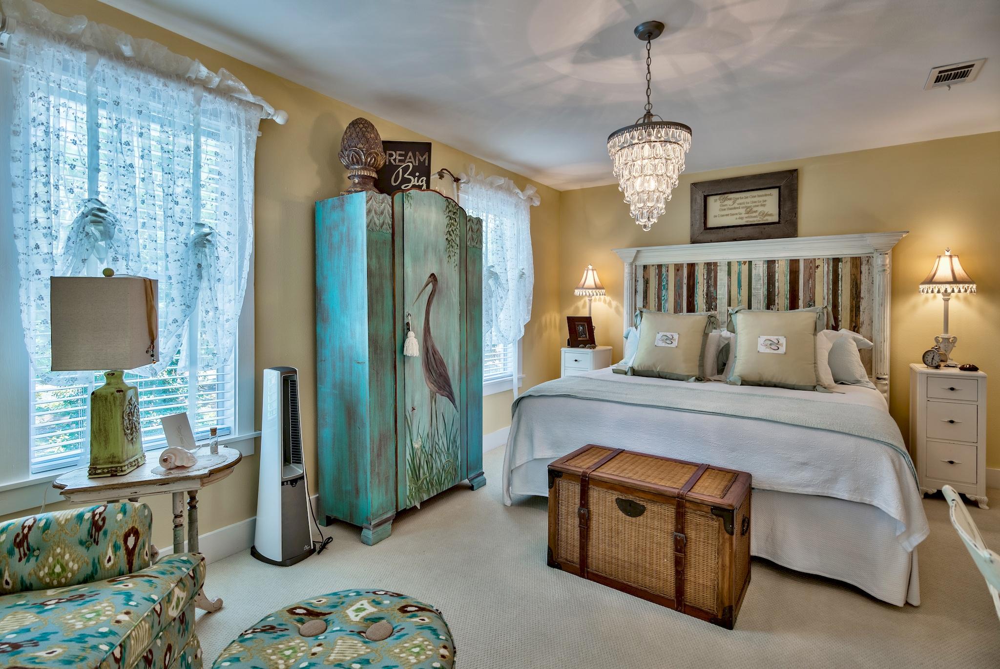 CALYPSO POINTE - Residential