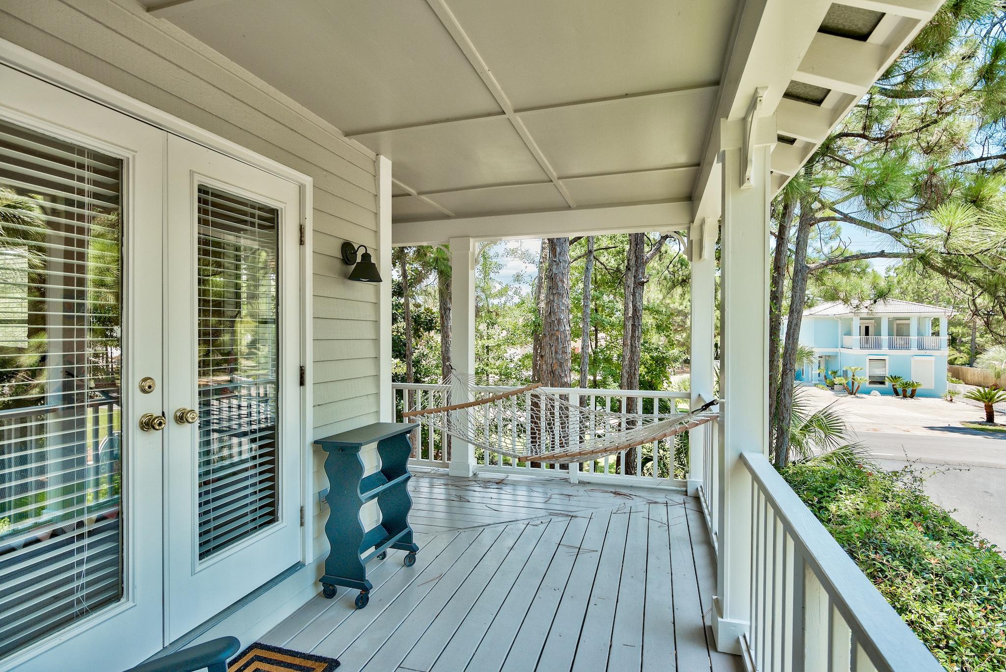 CALYPSO POINTE - Residential