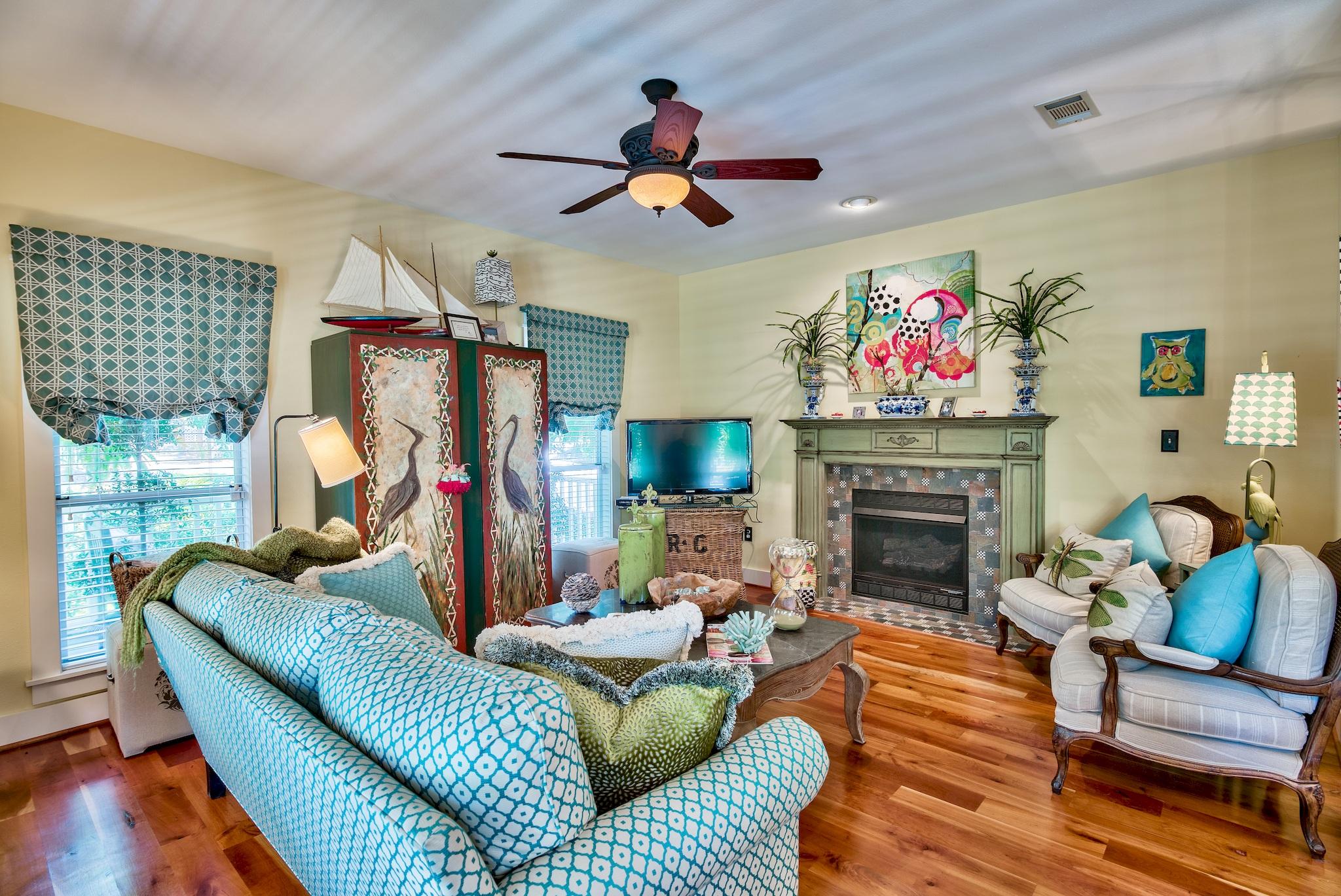 CALYPSO POINTE - Residential