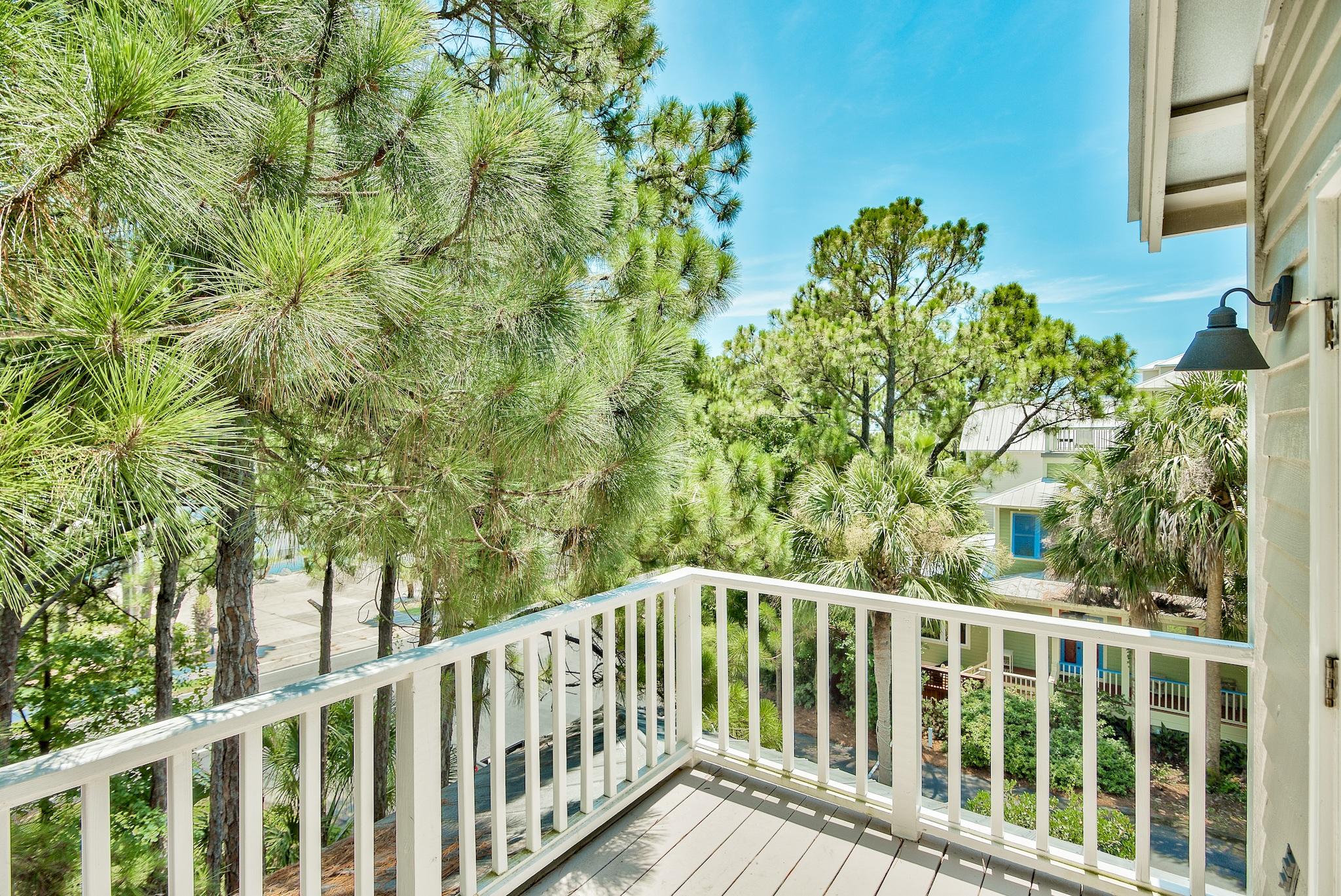 CALYPSO POINTE - Residential